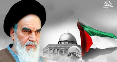Ære til Imam Khomeini 15